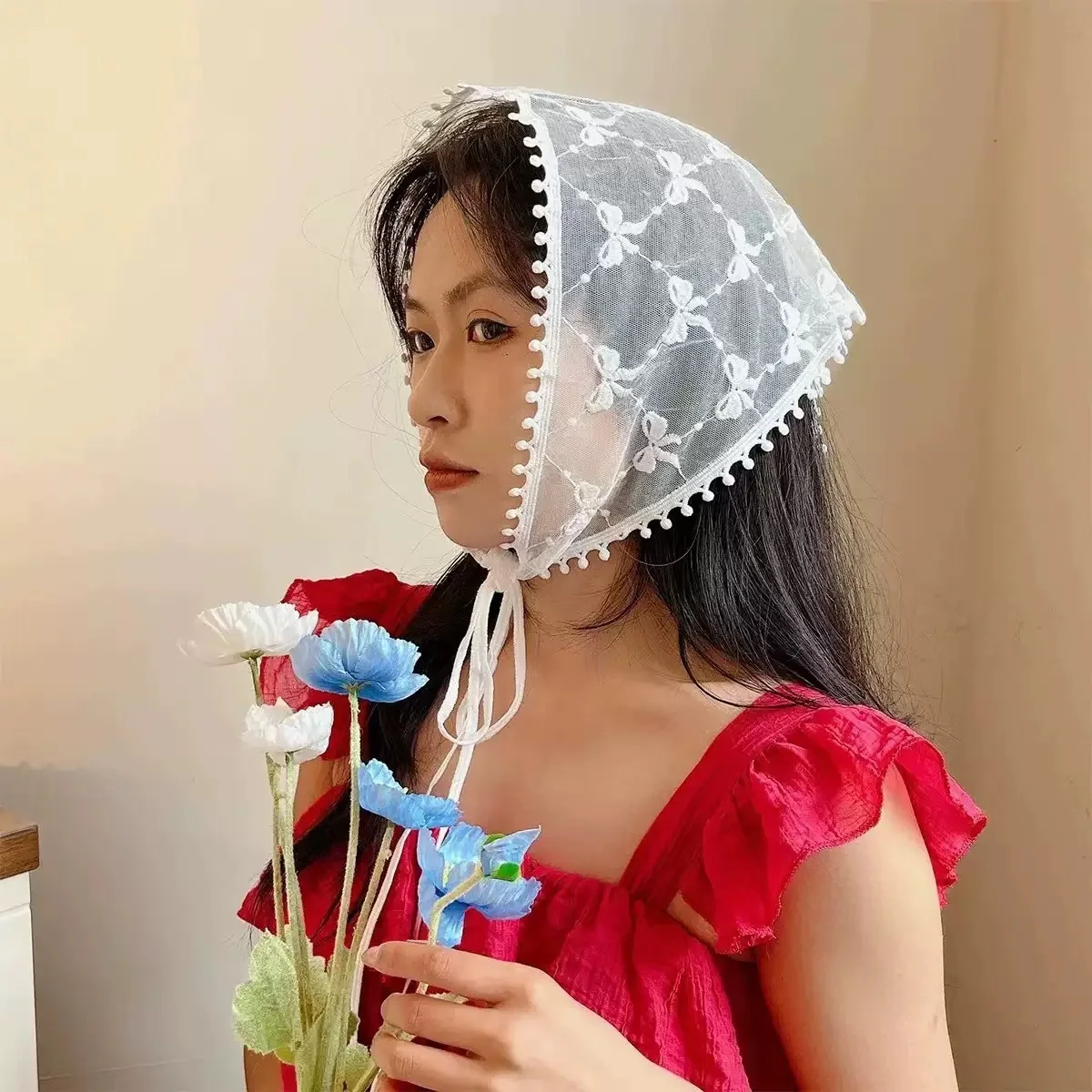 Premium French Retro Lace Triangle Head Scarf Women Spring Summer Flower Beach Photo Versatile Silk Accessory
Premium French Retro Lace Triangle Head Scarf Women Spring Summer Flower Beach Photo Versatile Silk Accessory