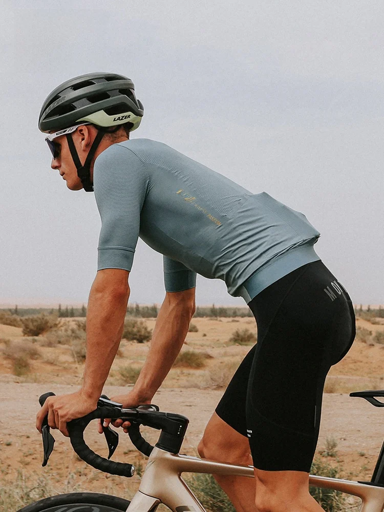 Мужская одежда для велоспорта Monton, высокоэластичный дышащий ort Sve Bla, летний дорожный велосипедный костюм 24, профессиональный дорожный велосипедный костюм...
Мужская одежда для велоспорта Monton, высокоэластичный дышащий ort Sve Bla, летний дорожный велосипедный костюм 24, профессиональный дорожный велосипедный костюм...