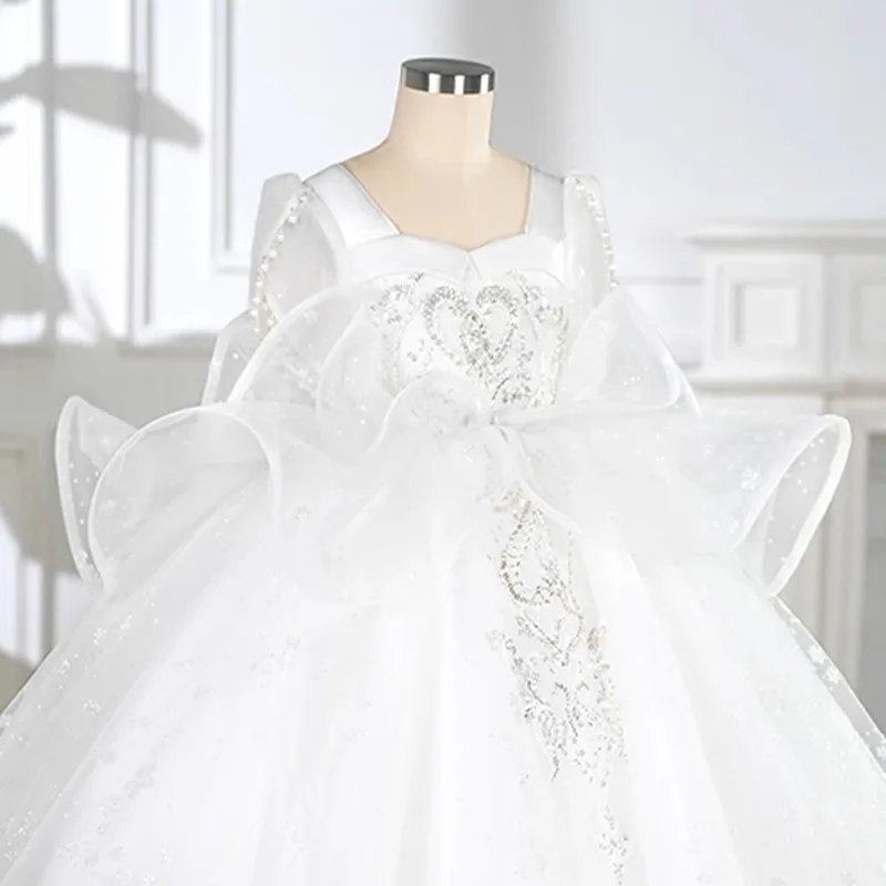 Girls' dress 2025 spring new fashion trend simple children's play catwalk tutu skirt yarn children's dress
Girls' dress 2025 spring new fashion trend simple children's play catwalk tutu skirt yarn children's dress