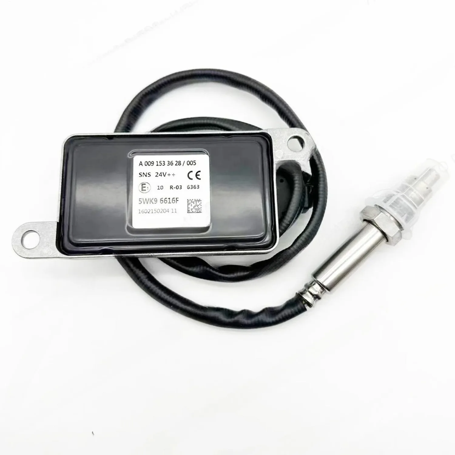 A0091533628 5WK96616F Sensor For Mercedes-Benz Actros Atego LKW EURO 4 5 6 24V A0061537328 5WK96616E Truck Part
A0091533628 5WK96616F Sensor For Mercedes-Benz Actros Atego LKW EURO 4 5 6 24V A0061537328 5WK96616E Truck Part