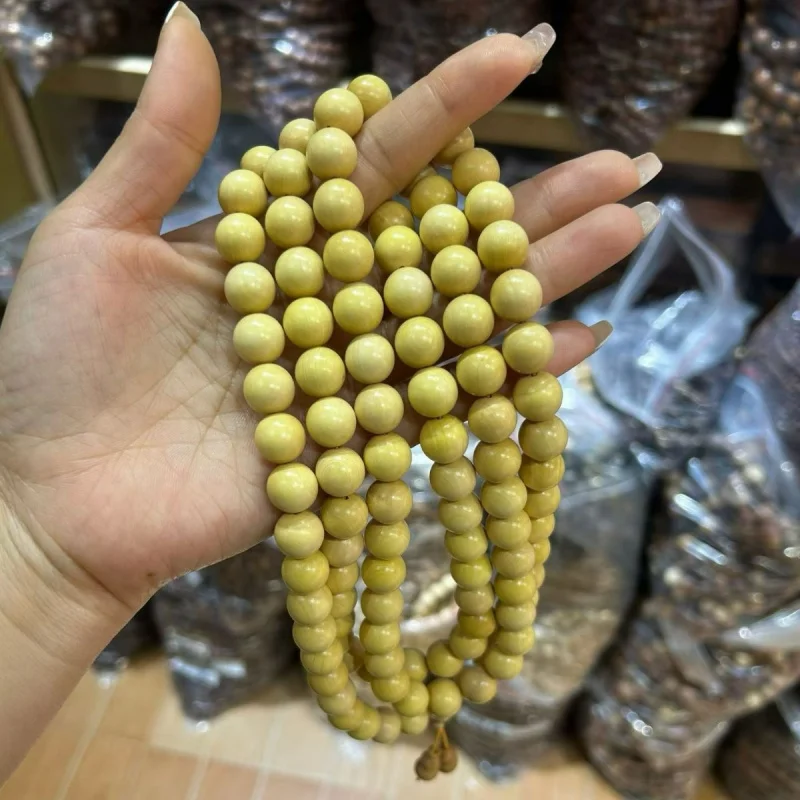 Small-leaf boxwood Buddhist prayer bracelet, 108 beads, made from vintage material, multi-loop, versatile wooden hand-held
Small-leaf boxwood Buddhist prayer bracelet, 108 beads, made from vintage material, multi-loop, versatile wooden hand-held