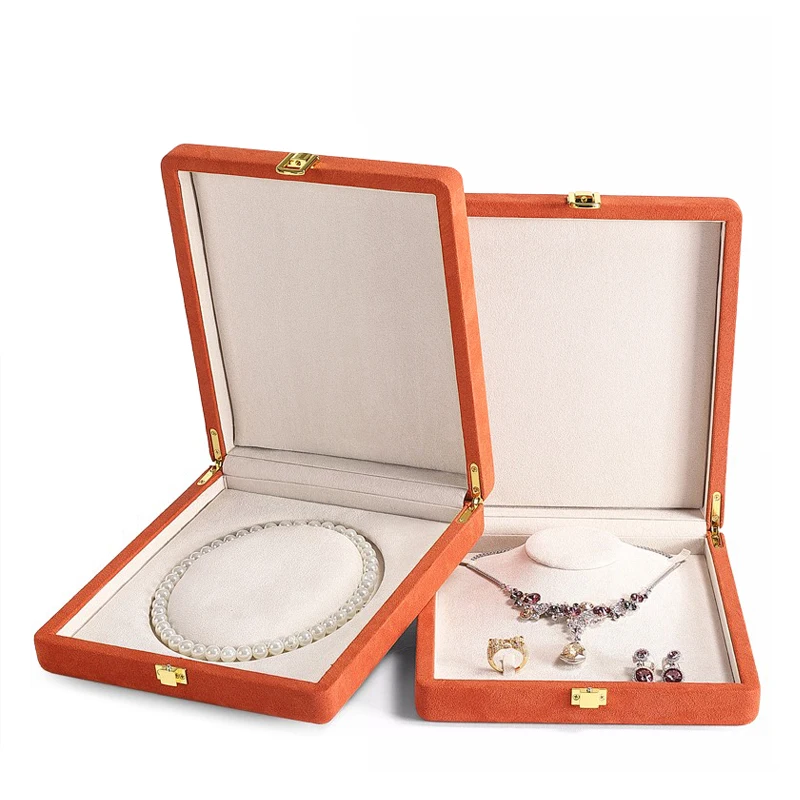 New high-grade super fiber jewelry box,fillet pearl necklace box, pendant necklace display set box, jewelry gift packaging box
New high-grade super fiber jewelry box,fillet pearl necklace box, pendant necklace display set box, jewelry gift packaging box