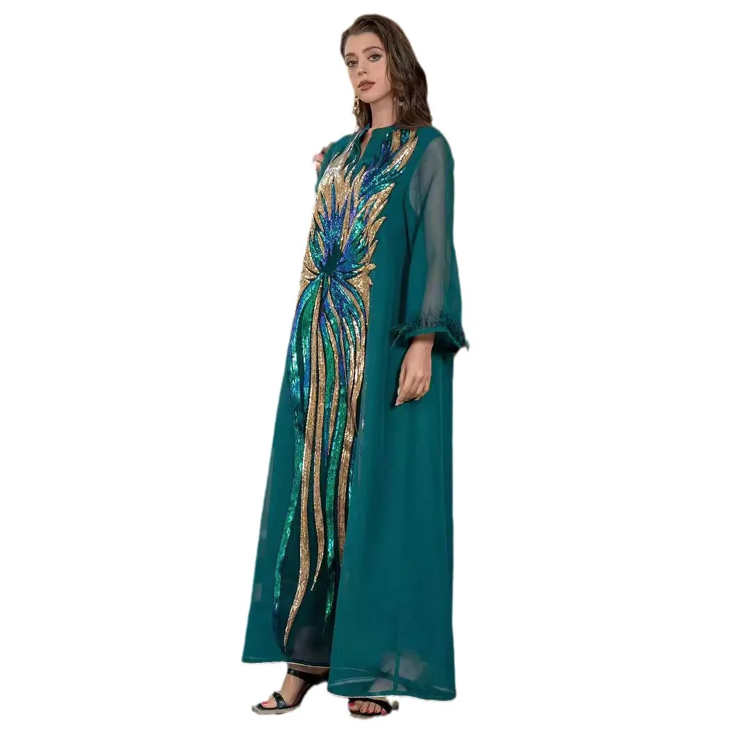 Middle Eastern Muslim V-neck Long Sleeve Women's Robe Fashion Ostrich Hair Sequin Dress Abaya
Middle Eastern Muslim V-neck Long Sleeve Women's Robe Fashion Ostrich Hair Sequin Dress Abaya