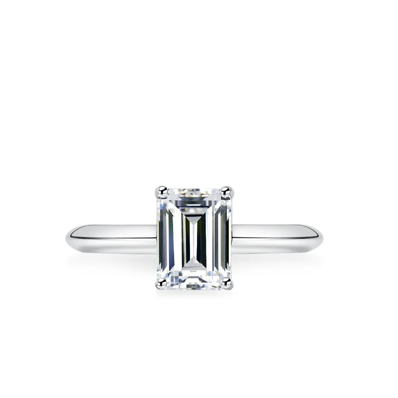 S925 Sterling Silver Emerald 2 Carat Moissanite Ring Women Engagement Wedding Jewelry
S925 Sterling Silver Emerald 2 Carat Moissanite Ring Women Engagement Wedding Jewelry