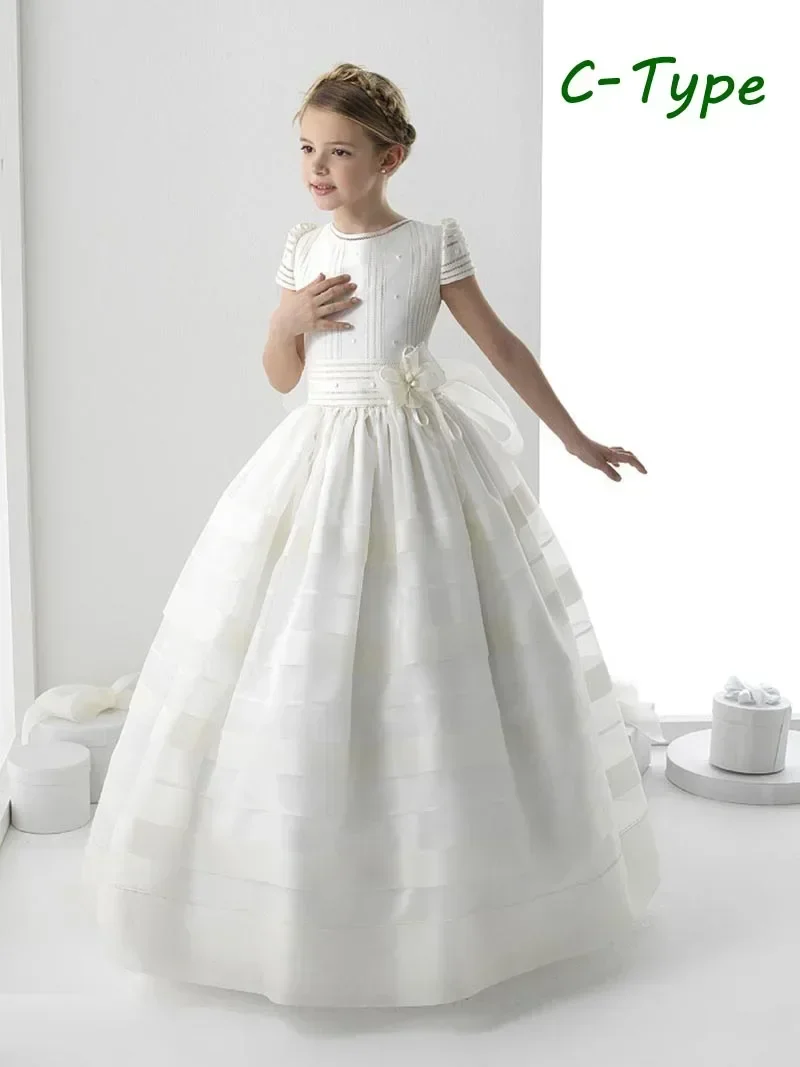 Elegant Ivory Satin First Communion Gowns Flower Girl Dress Short sleeves With Bow Little Princess Birthday Evening Ball Dresses
Elegant Ivory Satin First Communion Gowns Flower Girl Dress Short sleeves With Bow Little Princess Birthday Evening Ball Dresses