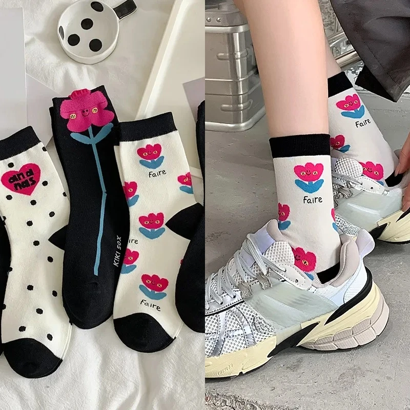 Cartoon Rabbit Cute Socks Sweet Flowers Harajuku Floral Print Vintages Women Socks Sweet Girls Cotton Long Socks Japanese Kawaii
Cartoon Rabbit Cute Socks Sweet Flowers Harajuku Floral Print Vintages Women Socks Sweet Girls Cotton Long Socks Japanese Kawaii