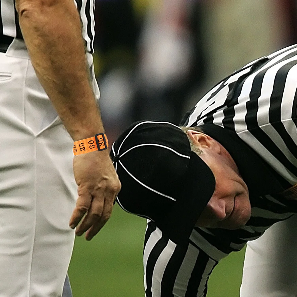 Referee Indicator Football Down Indicator Durable Wristband PP Polyester Material Smooth Surface Comfortable Grip Game Essential
Referee Indicator Football Down Indicator Durable Wristband PP Polyester Material Smooth Surface Comfortable Grip Game Essential