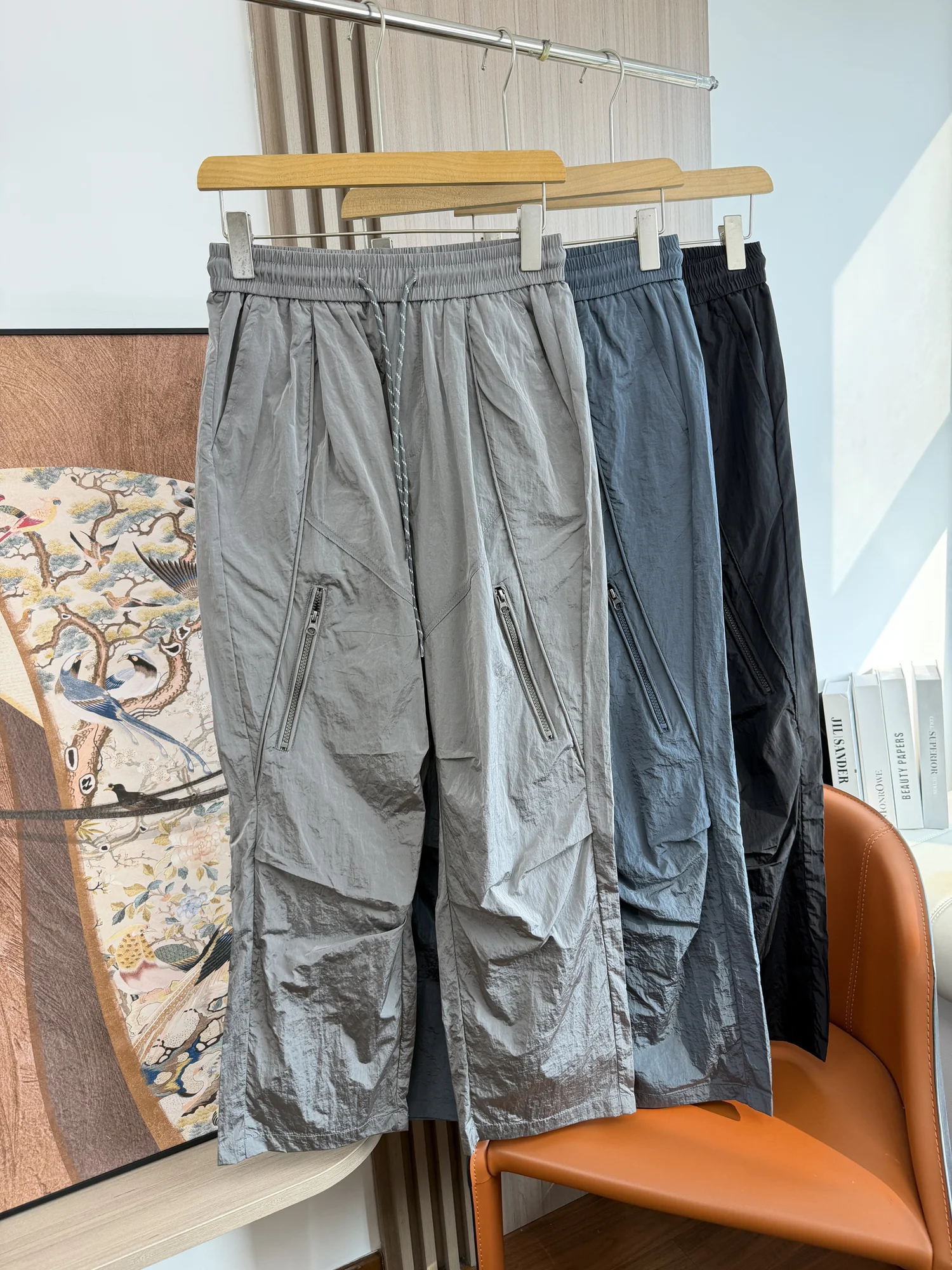 Outdoor Lightweight Smooth Skin-Friendly Men's Casual Pants Spring Summer Elastic Waist Waterproof Breathable Straight Leg Tr...
Outdoor Lightweight Smooth Skin-Friendly Men's Casual Pants Spring Summer Elastic Waist Waterproof Breathable Straight Leg Tr...