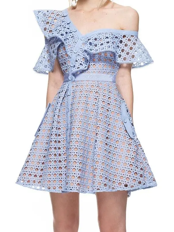 2026 Spring New Slanted Shoulder Lace Slim-fitting and Thin Hip-wrapped Dress
2026 Spring New Slanted Shoulder Lace Slim-fitting and Thin Hip-wrapped Dress