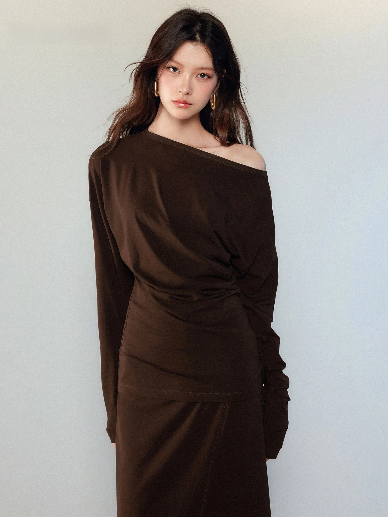 Annachic American Retro Coffee T-Shirt Skirt Set Women's Casual Fashionable Spring Two-Piece Suit Cotton Polyester Blend
Annachic American Retro Coffee T-Shirt Skirt Set Women's Casual Fashionable Spring Two-Piece Suit Cotton Polyester Blend