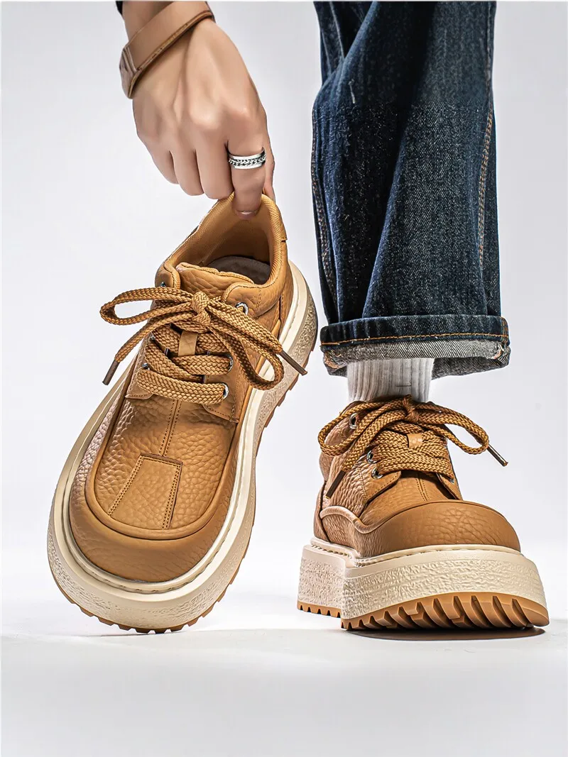 Men's Casual Boots Retro Thick Bottom Sports Anti-slip Leather Surface Increased Height Leisure Leather Shoes
Men's Casual Boots Retro Thick Bottom Sports Anti-slip Leather Surface Increased Height Leisure Leather Shoes