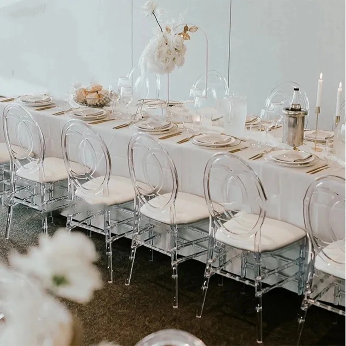 20pcs)Modern design crystal clear cross back plastic chair for hotel home party wedding halll church decoration.
20pcs)Modern design crystal clear cross back plastic chair for hotel home party wedding halll church decoration.