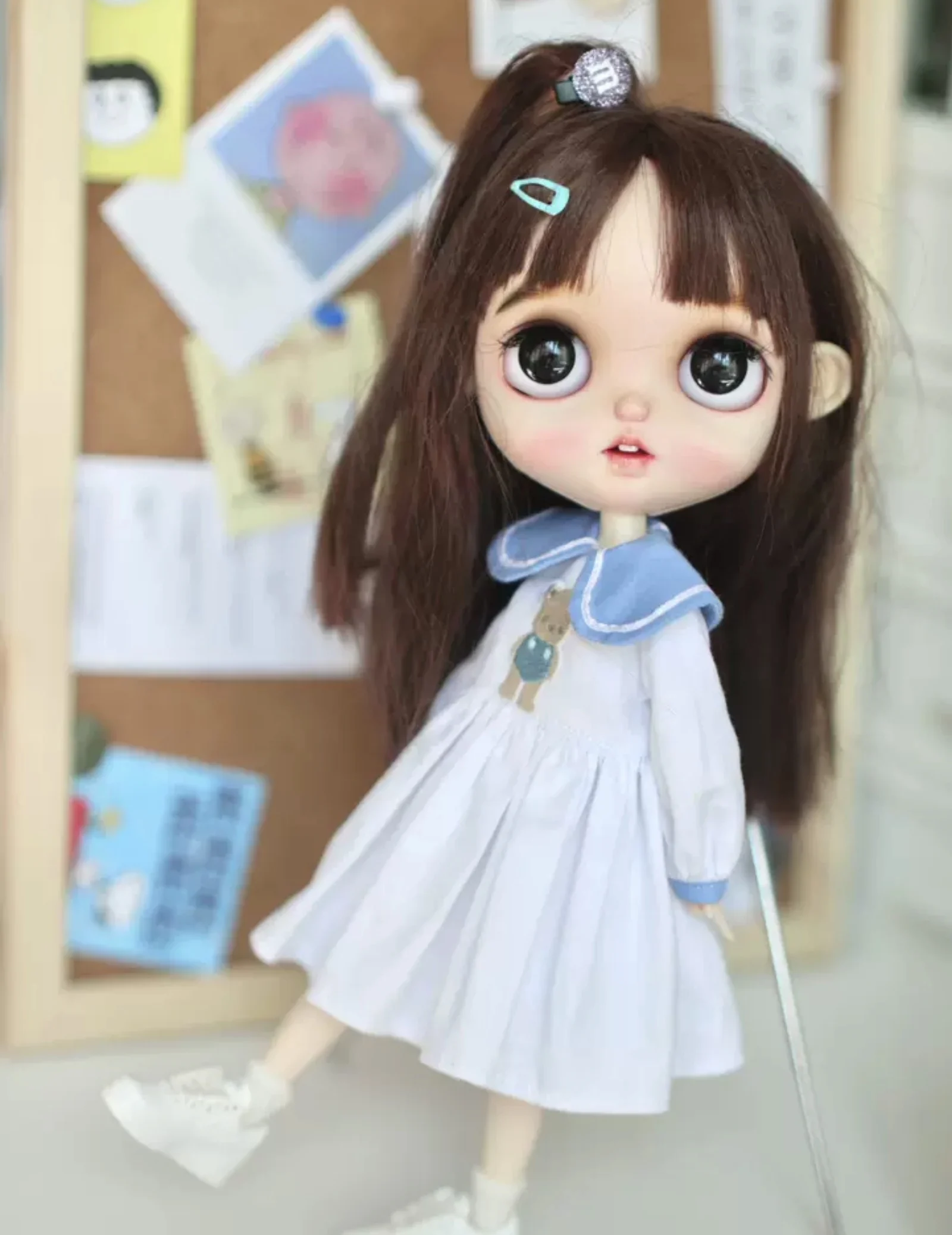 Новая кукла Блайт Ob24 Azone, одежда для куклы с воротником в виде листьев лотоса, милое милое белое платье с медвежонком
Новая кукла Блайт Ob24 Azone, одежда для куклы с воротником в виде листьев лотоса, милое милое белое платье с медвежонком