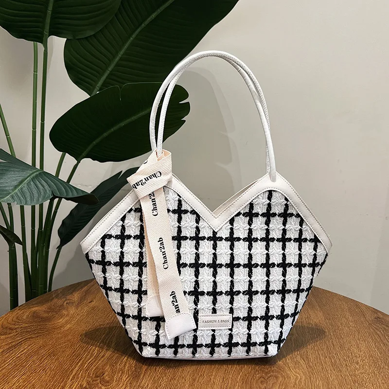 Women's Crinkle-Texture Tote Bag - Plaid Commuter Purse with Large Capacity, Stylish Woven Shoulder Bag for Work & Travel
Women's Crinkle-Texture Tote Bag - Plaid Commuter Purse with Large Capacity, Stylish Woven Shoulder Bag for Work & Travel