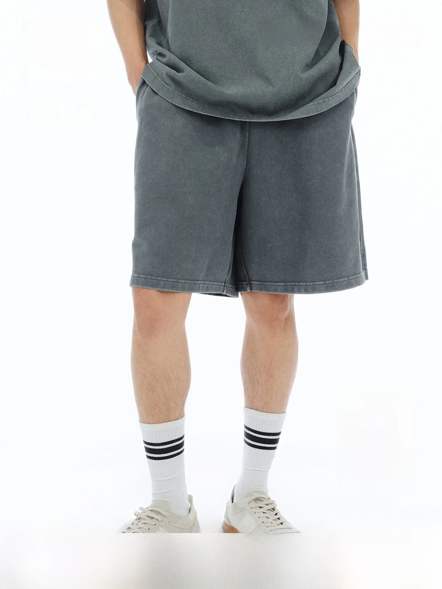 H&M Men's Loose Fit Casual Commute Fashionable Shorts 2026 Summer New Arrival 100% Cotton Comfortable Short Pants
H&M Men's Loose Fit Casual Commute Fashionable Shorts 2026 Summer New Arrival 100% Cotton Comfortable Short Pants