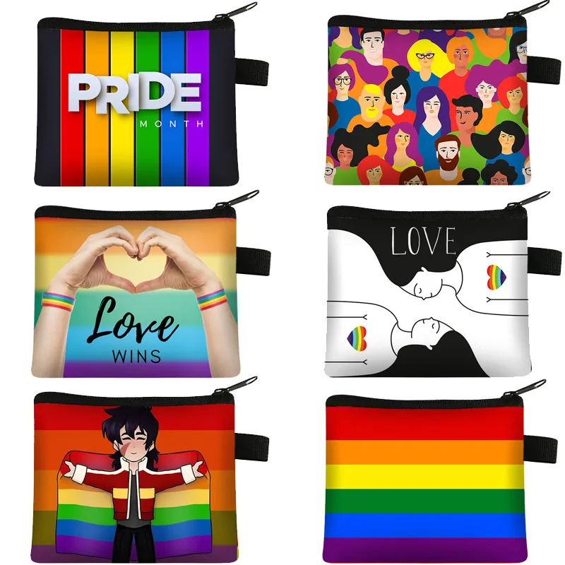 Сумка для монет Love Beyond The World, милая сумка для девушек с надписью love BL, сумка для автобуса, радужная любовь, Портативная сумка для гарнитуры, мини-кошелек
Сумка для монет Love Beyond The World, милая сумка для девушек с надписью love BL, сумка для автобуса, радужная любовь, Портативная сумка для гарнитуры, мини-кошелек