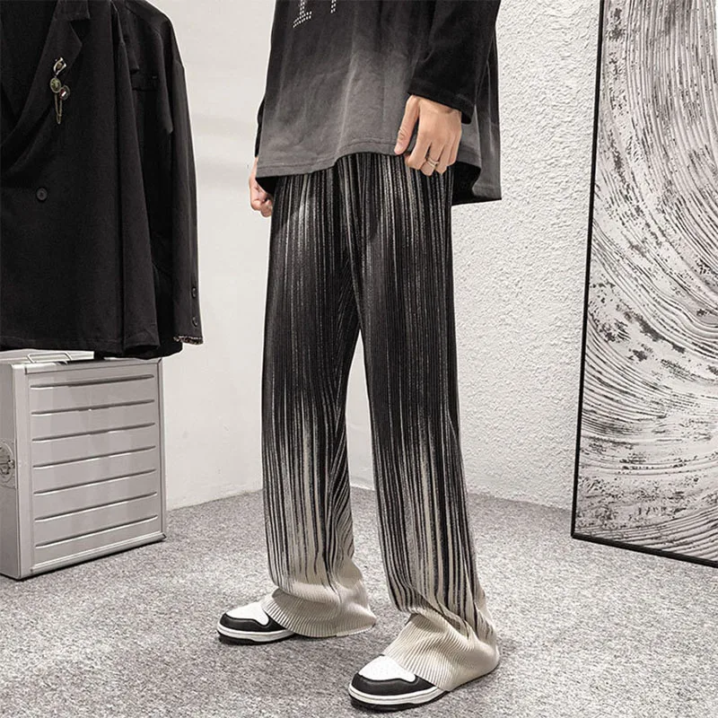 Fashion Gradient Color Pleated Pants For Men Spring Summer Casual Fashion Simple Loose Male Streetwear Straight Leg Trousers
Fashion Gradient Color Pleated Pants For Men Spring Summer Casual Fashion Simple Loose Male Streetwear Straight Leg Trousers