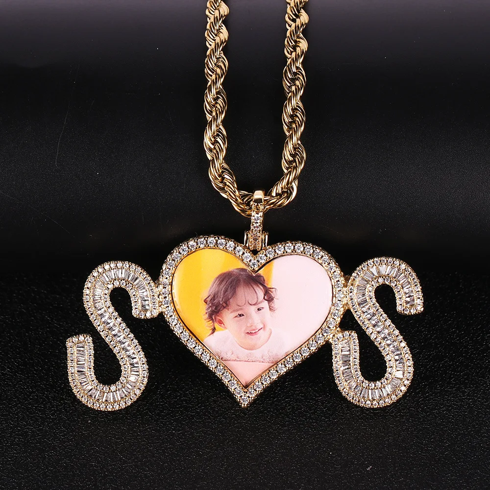 2pcs/ Bag New Fashion Hip Hop 2 S Letter Personalized Photo Frame Pendant Commemorative Photo Exquisite Sublimation Necklace
2pcs/ Bag New Fashion Hip Hop 2 S Letter Personalized Photo Frame Pendant Commemorative Photo Exquisite Sublimation Necklace