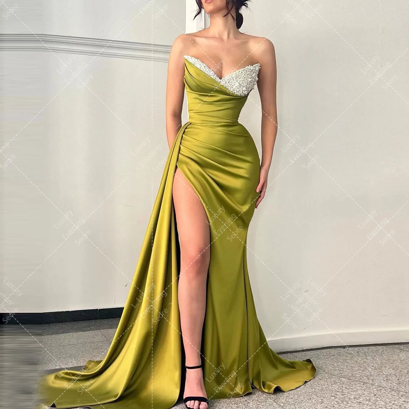 Luxury Crystal Evening Dresses For Woman Mermaid Sparkly Sweetheart Sexy Side Slit Pleat Satin Prom Gowns Formal Fashion Party
Luxury Crystal Evening Dresses For Woman Mermaid Sparkly Sweetheart Sexy Side Slit Pleat Satin Prom Gowns Formal Fashion Party