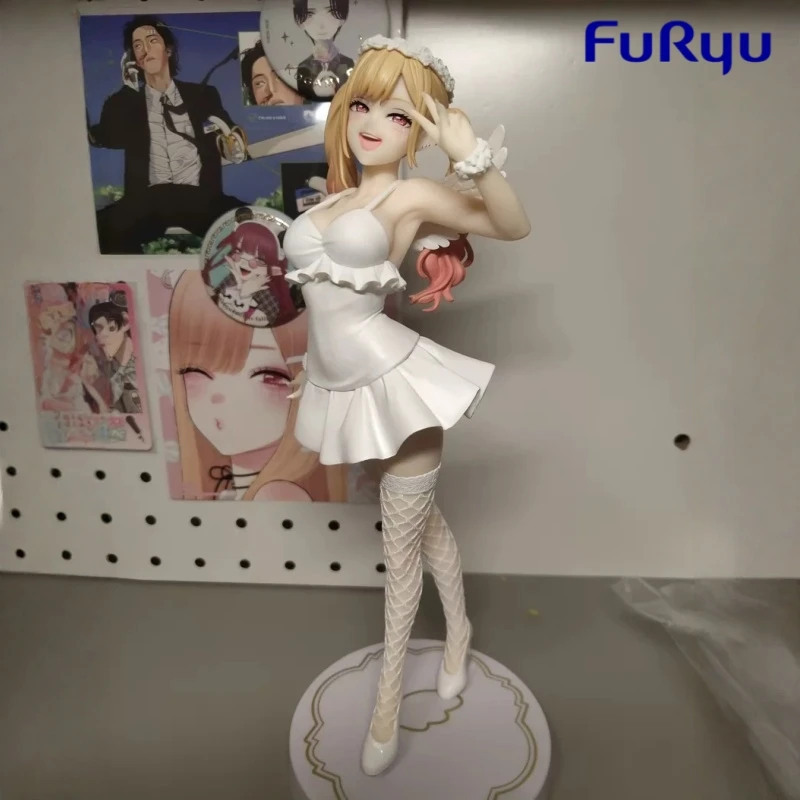 FURYU New Product In Stock Japanese Version Authentic Dressing Doll Falling in Love Kitagawa Uimu Angel Scene Figure Model Toys
FURYU New Product In Stock Japanese Version Authentic Dressing Doll Falling in Love Kitagawa Uimu Angel Scene Figure Model Toys