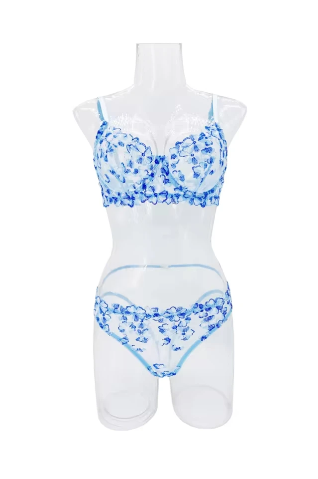 Autumn Hot Sale French Flower Embroidery See Through Bra Panty Multicolor Womens Gorgeous Exquisite Sexy Lingerie Set
Autumn Hot Sale French Flower Embroidery See Through Bra Panty Multicolor Womens Gorgeous Exquisite Sexy Lingerie Set