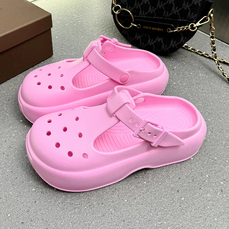 New hole shoes women's indoor and outdoor shit feeling non-slip and wear-resistant EVA thick-soled cool slippers beach shoes
New hole shoes women's indoor and outdoor shit feeling non-slip and wear-resistant EVA thick-soled cool slippers beach shoes