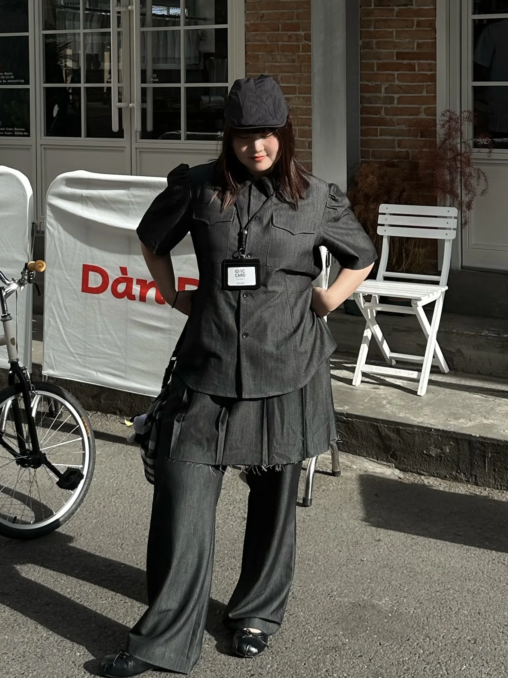 Slimming Effectiveness Large Size Fashionable Shirt Top Waist Cinching Loose Wide Leg Pants Half Skirt Three Piece Set Layering
Slimming Effectiveness Large Size Fashionable Shirt Top Waist Cinching Loose Wide Leg Pants Half Skirt Three Piece Set Layering