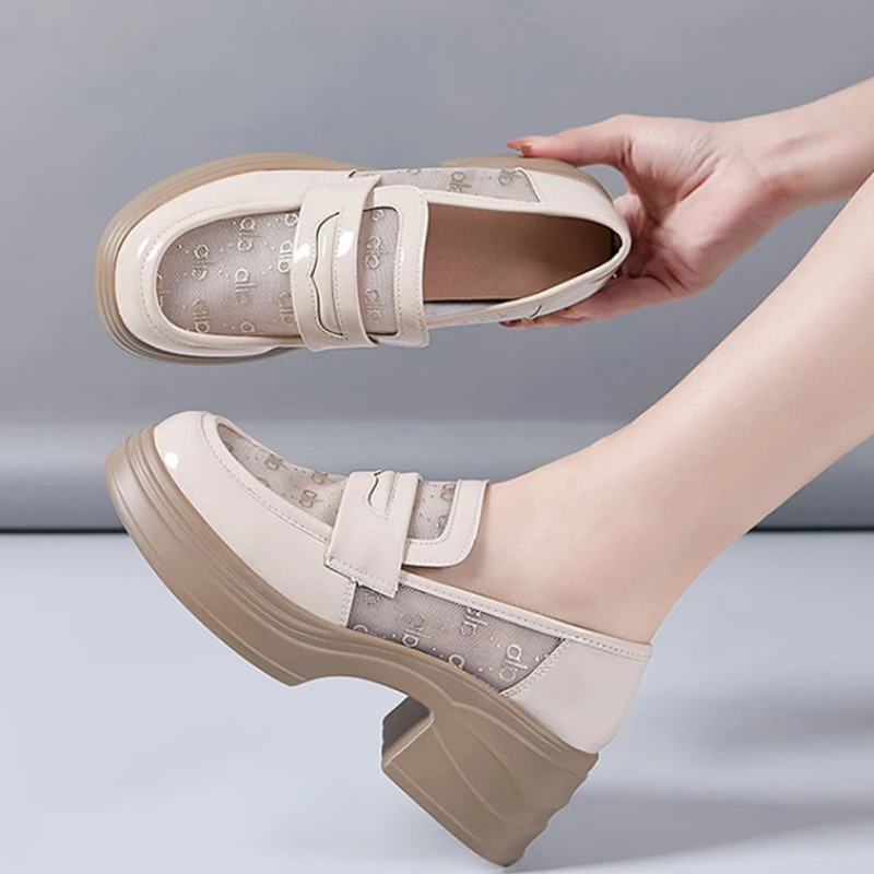Mesh Panel Platform Loafers Patent Leather Upper With Monogram Print Slip On Chunky Heel Casual Shoes For Office And Summer
Mesh Panel Platform Loafers Patent Leather Upper With Monogram Print Slip On Chunky Heel Casual Shoes For Office And Summer
