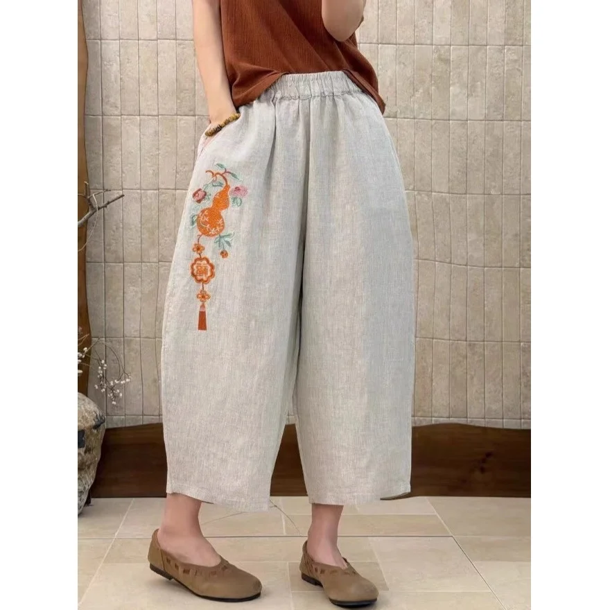 Ladies Casual Cotton Linen Harlan Pants Summer New Style Embroidered Eighteen Shorts Wide Leg Pants Comfortable Breathable
Ladies Casual Cotton Linen Harlan Pants Summer New Style Embroidered Eighteen Shorts Wide Leg Pants Comfortable Breathable