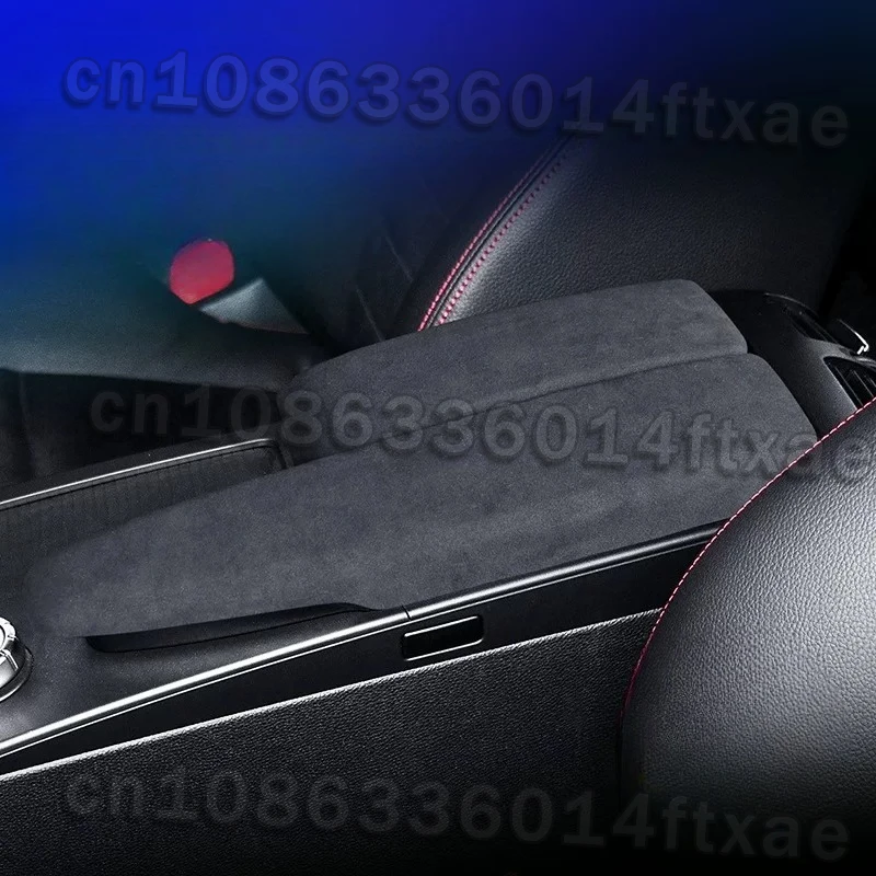 Suitable for Old Mercedes-Benz C-Class E-Class GLK Central Control Armrest Box Cover Panel with Alcantara Suede Protective Cover
Suitable for Old Mercedes-Benz C-Class E-Class GLK Central Control Armrest Box Cover Panel with Alcantara Suede Protective Cover