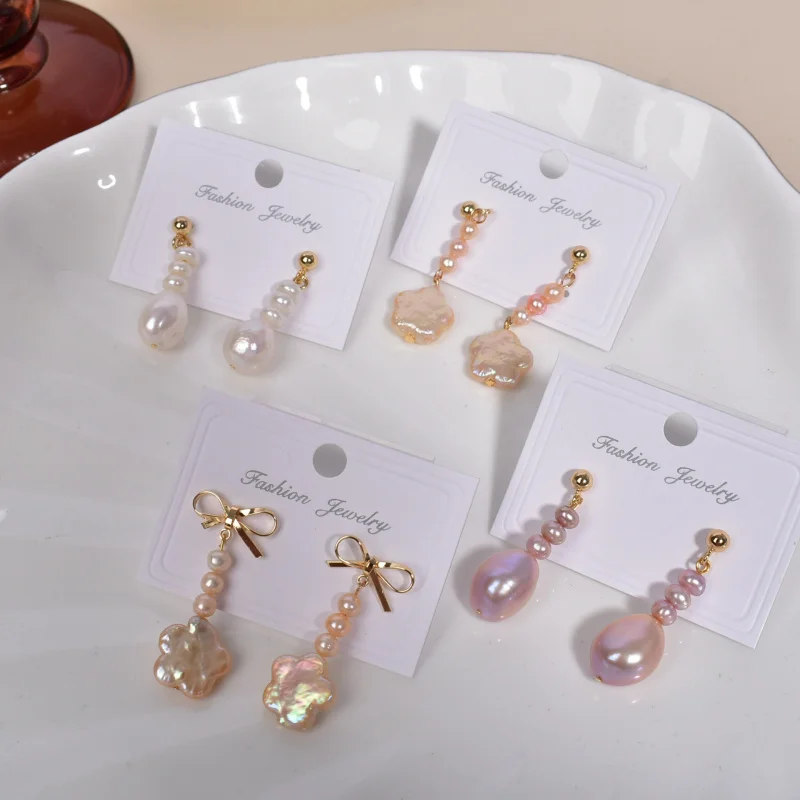 Женские серьги в стиле барокко с натуральным пресноводным жемчугом, легкие роскошные серьги, нишевые универсальные серьги-гвоздики с кисточками
Женские серьги в стиле барокко с натуральным пресноводным жемчугом, легкие роскошные серьги, нишевые универсальные серьги-гвоздики с кисточками