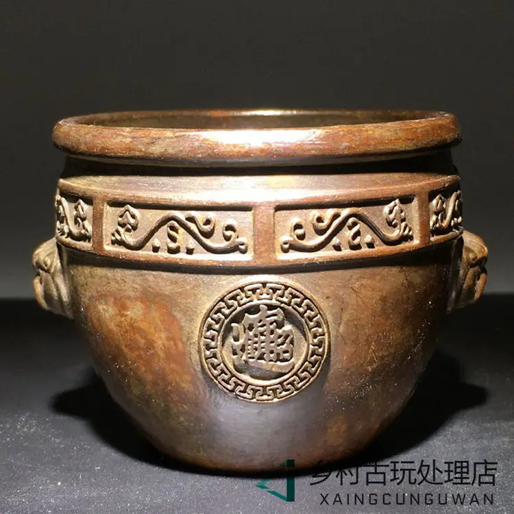 An antique left over from ancestors, Daming annual pure copper relief cornucopia double-sided tiger heads making
An antique left over from ancestors, Daming annual pure copper relief cornucopia double-sided tiger heads making