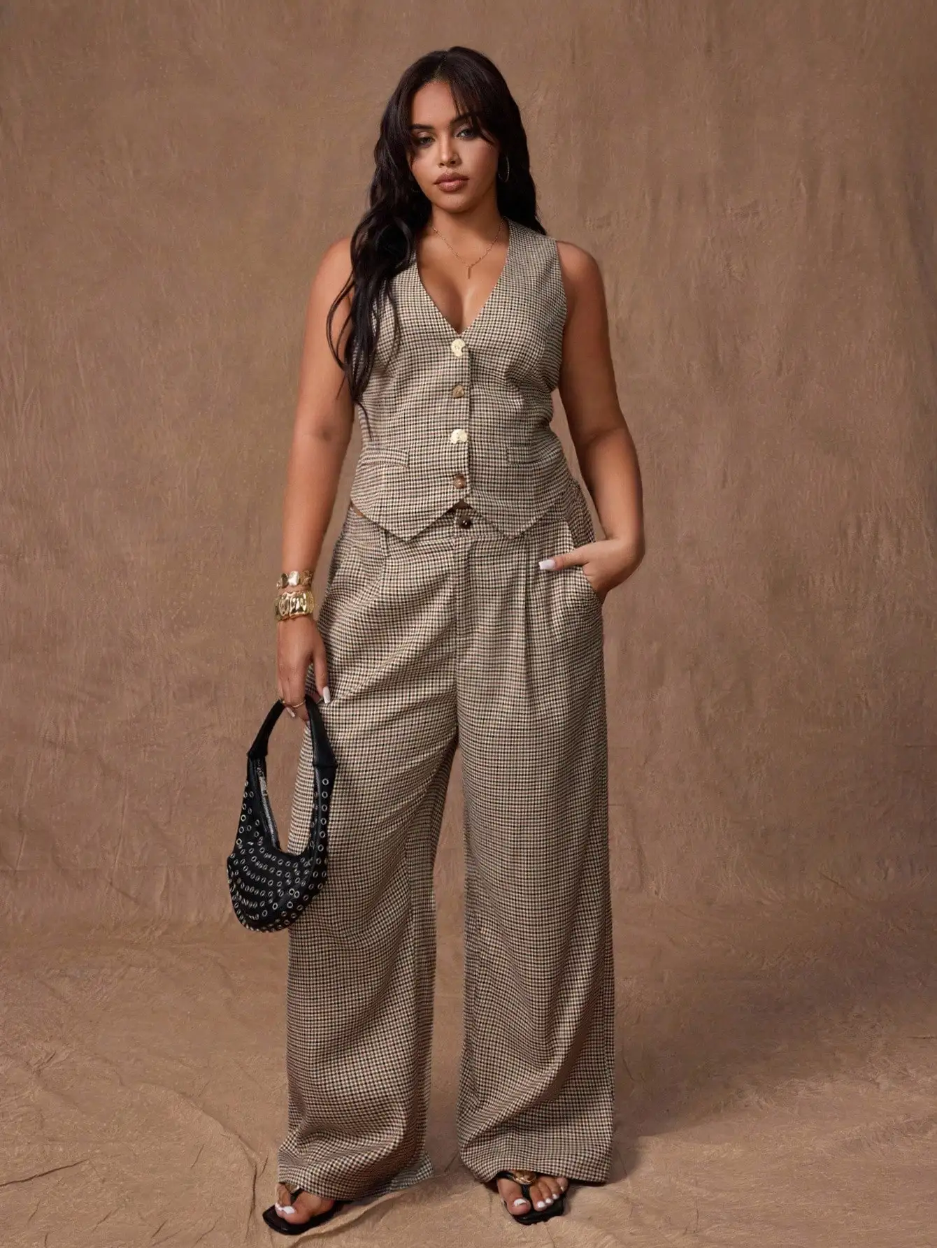 Plus Size Women 2 Piece Set Brown Gingham Vest And Wide Leg Pants Casual
Plus Size Women 2 Piece Set Brown Gingham Vest And Wide Leg Pants Casual