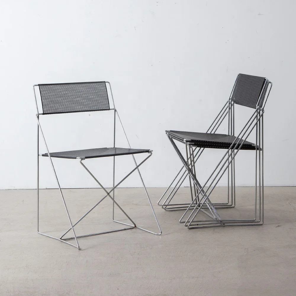 Bauhaus Classic Furniture in 1997 Nordic Danish Designer Chrome Plated Steel Geometric Lines Chairs
Bauhaus Classic Furniture in 1997 Nordic Danish Designer Chrome Plated Steel Geometric Lines Chairs