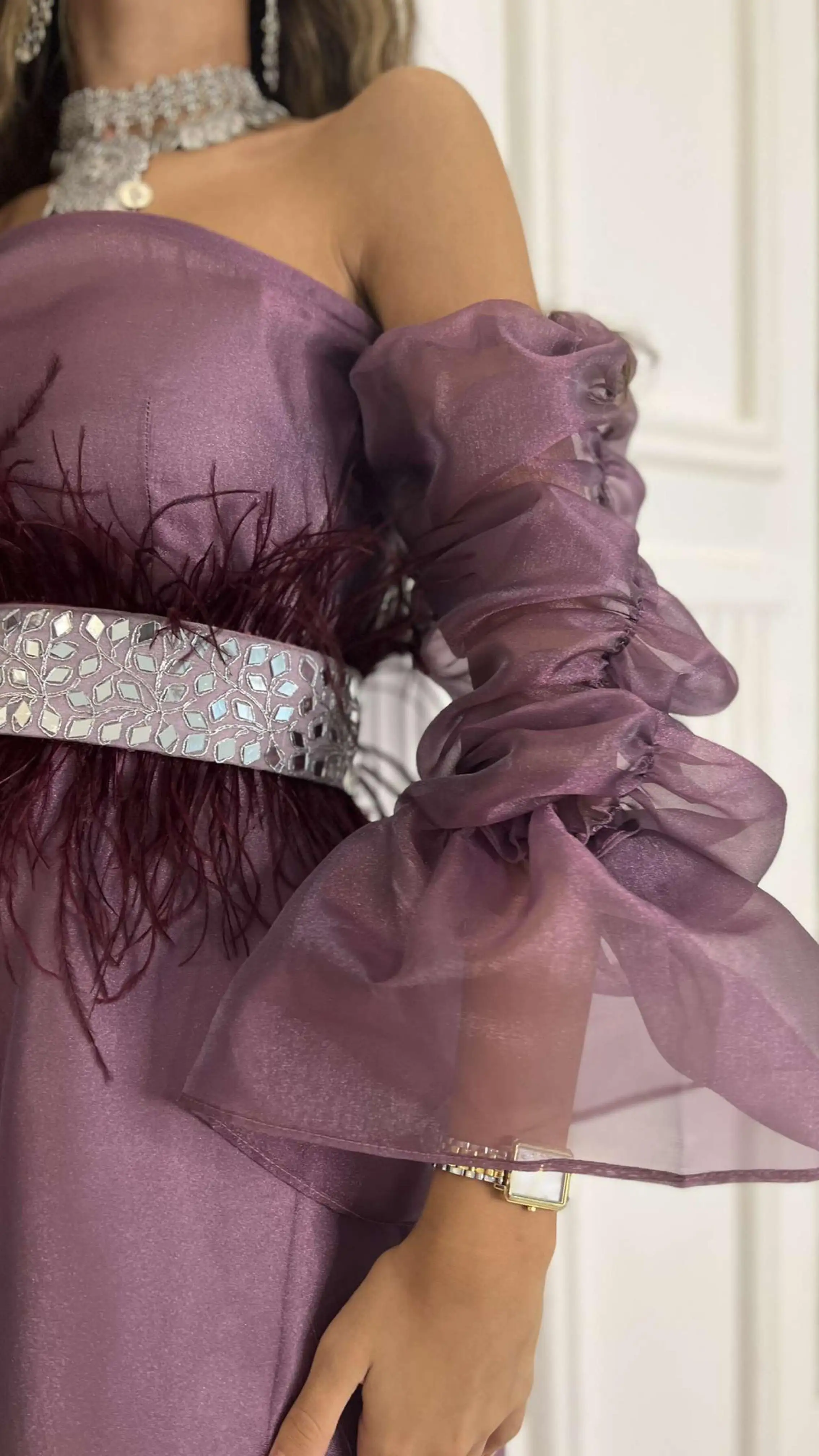 Customized Modern Strapless Organza Crystal Long Sleeves Evening Dresses Elegant Floor Length Celebrity Gowns Vestido
Customized Modern Strapless Organza Crystal Long Sleeves Evening Dresses Elegant Floor Length Celebrity Gowns Vestido
