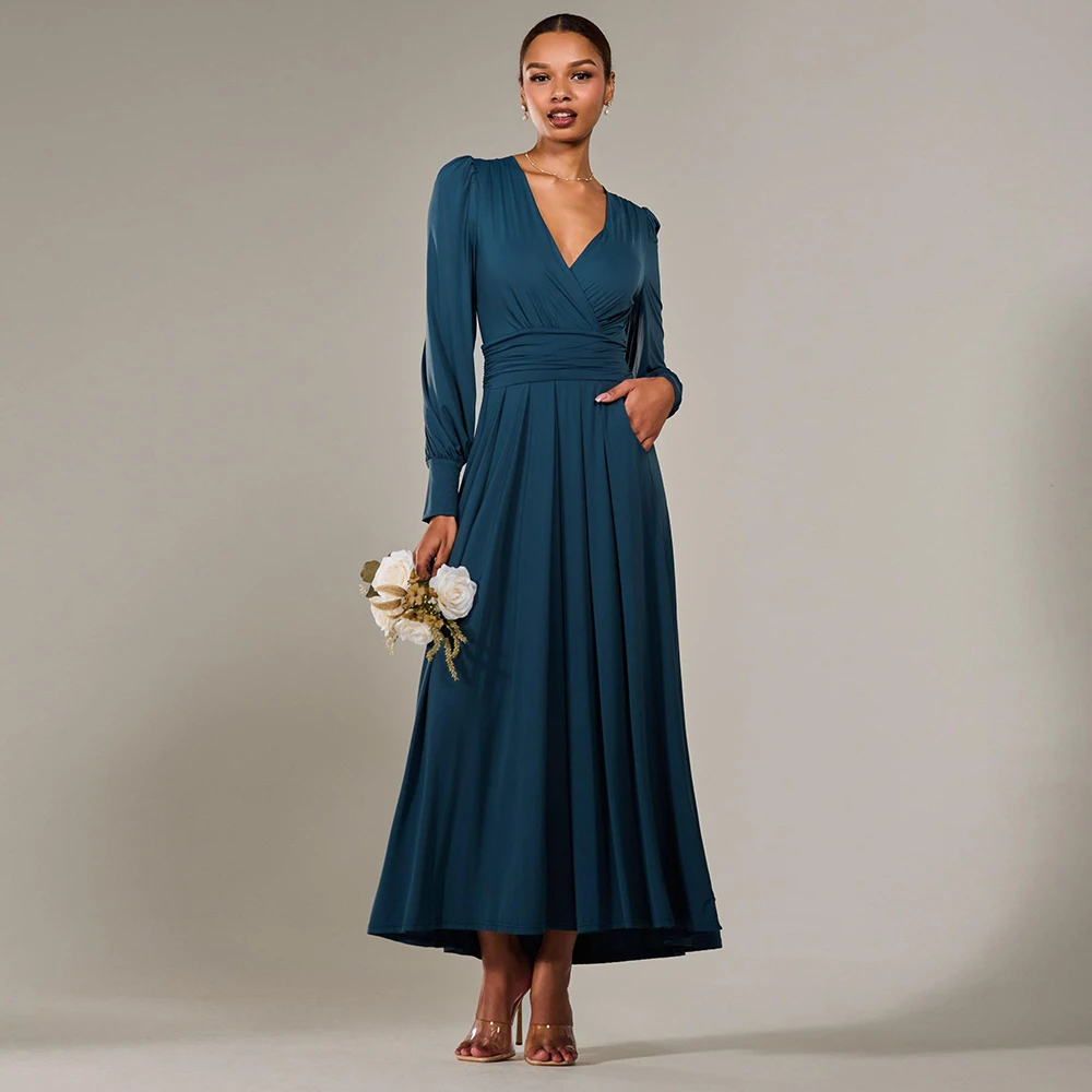 Индивидуальные драпированные платья для матери невесты на свадьбу, современные вечерние платья А-силуэта с V-образным вырезом, формальные платья для выпускного вечера и торжественных мероприятий с декором «павлин»
Индивидуальные драпированные платья для матери невесты на свадьбу, современные вечерние платья А-силуэта с V-образным вырезом, формальные платья для выпускного вечера и торжественных мероприятий с декором «павлин»