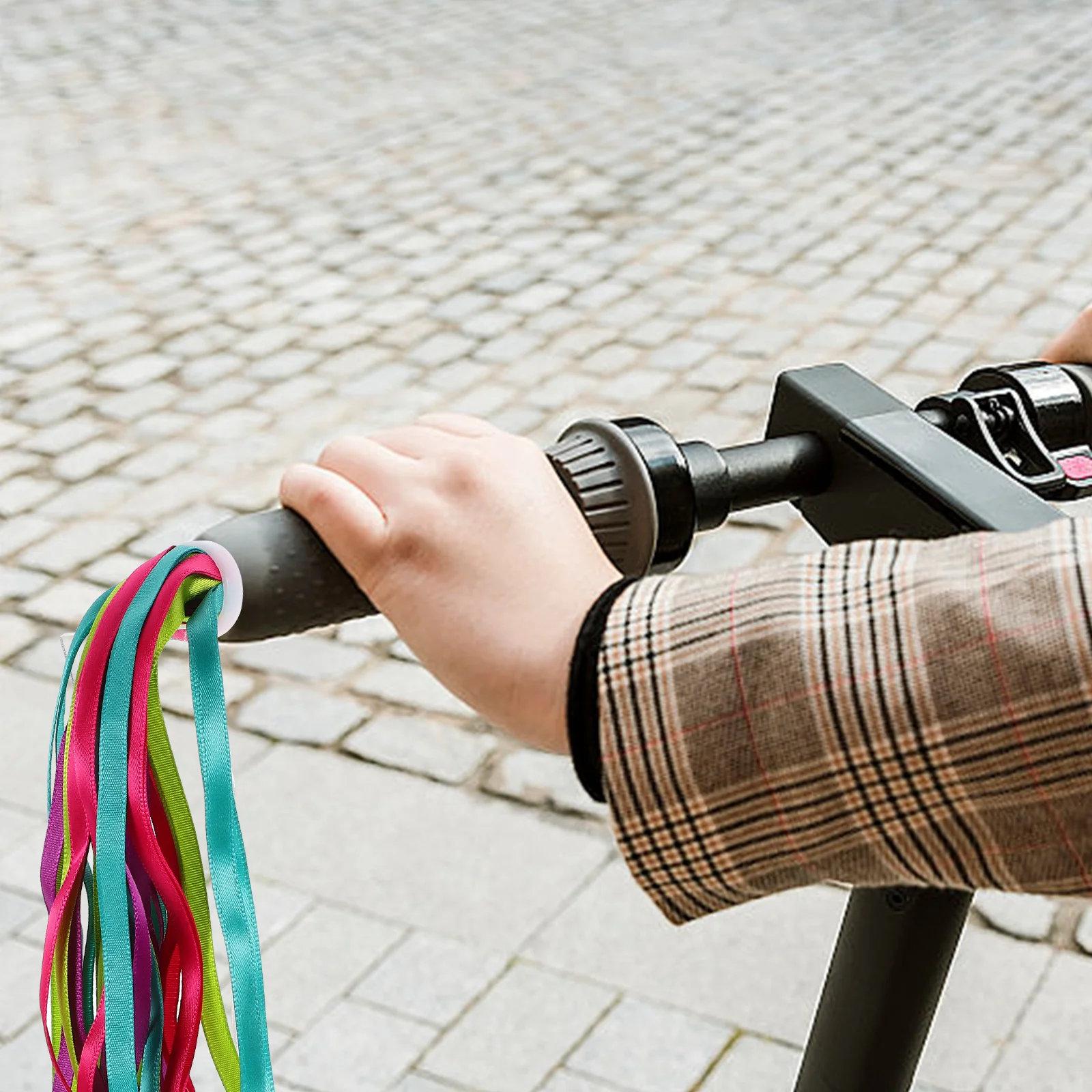 Colorful Handlebar Streamers for Bike One Pair Shiny Tassels Fit Most Bicycle Handlebars Dancing in Wind Riding Fun
Colorful Handlebar Streamers for Bike One Pair Shiny Tassels Fit Most Bicycle Handlebars Dancing in Wind Riding Fun