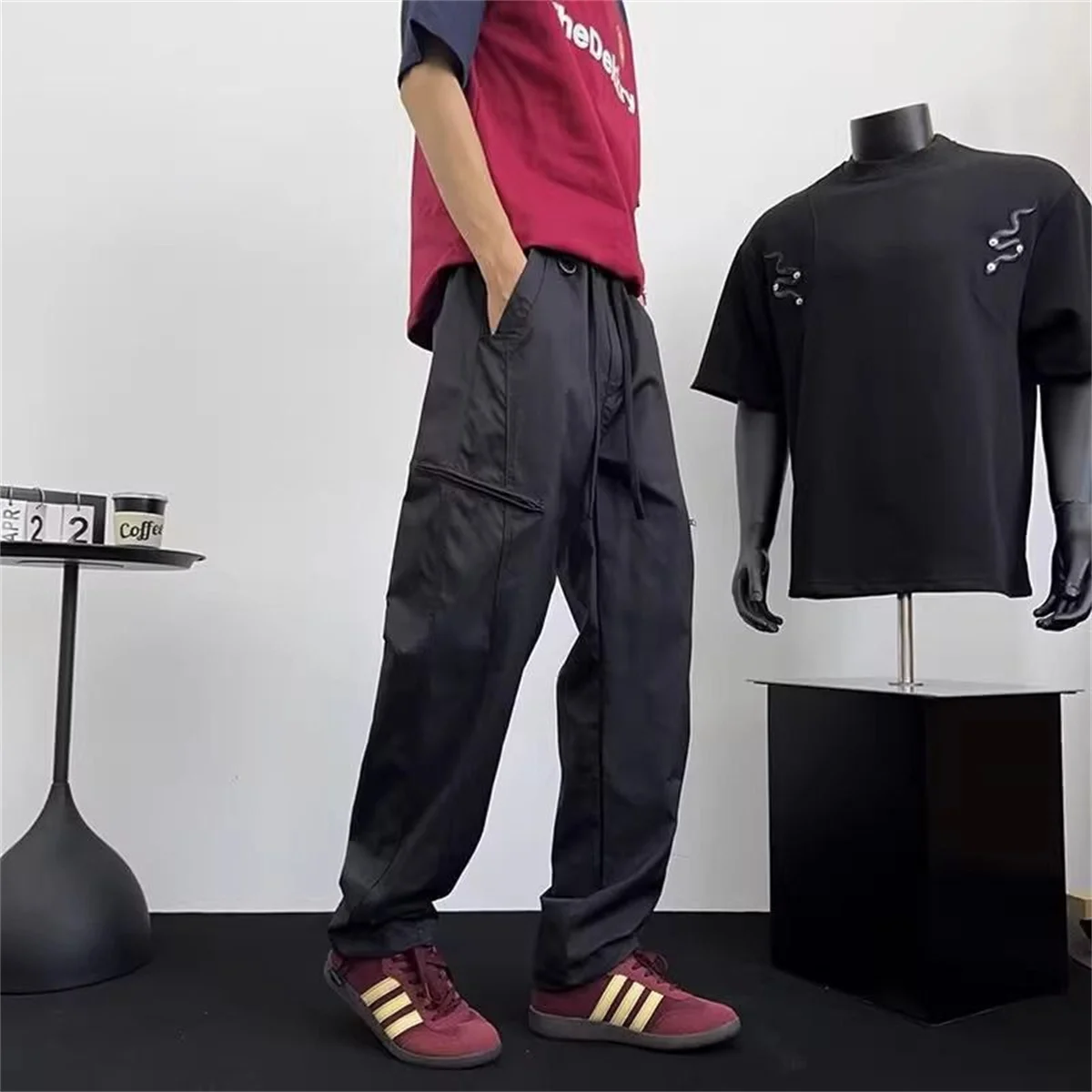 2025 Men's Spring And Summer Thin Solid Color Quick Drying Large Pockets Work Pants Fashion Loose And Versatile Casual Pants
2025 Men's Spring And Summer Thin Solid Color Quick Drying Large Pockets Work Pants Fashion Loose And Versatile Casual Pants