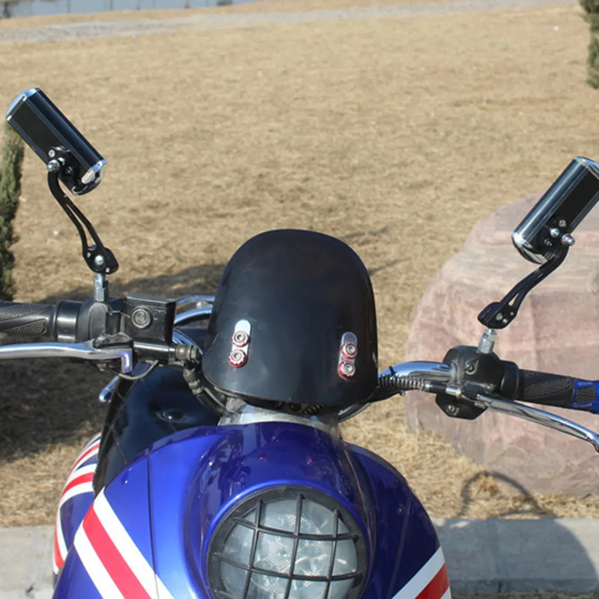 1Pcs Premium Aluminum Glass Rearview Mirror for Bikes Handlebar Mounted 22.2mm Fit Fashion Design Mountain Road Cycling Clear
1Pcs Premium Aluminum Glass Rearview Mirror for Bikes Handlebar Mounted 22.2mm Fit Fashion Design Mountain Road Cycling Clear