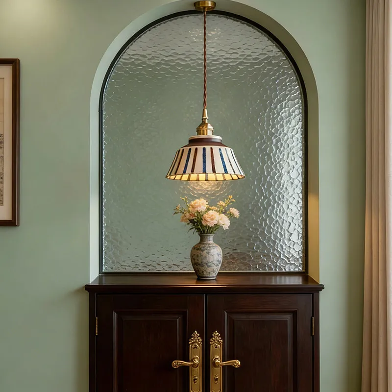 Art Creative LED Pendant Light Kitchen Island Dinning Room Vintage Ceramic Chandelier Pendant Lamp Resturant Table Hanging Lamp
Art Creative LED Pendant Light Kitchen Island Dinning Room Vintage Ceramic Chandelier Pendant Lamp Resturant Table Hanging Lamp