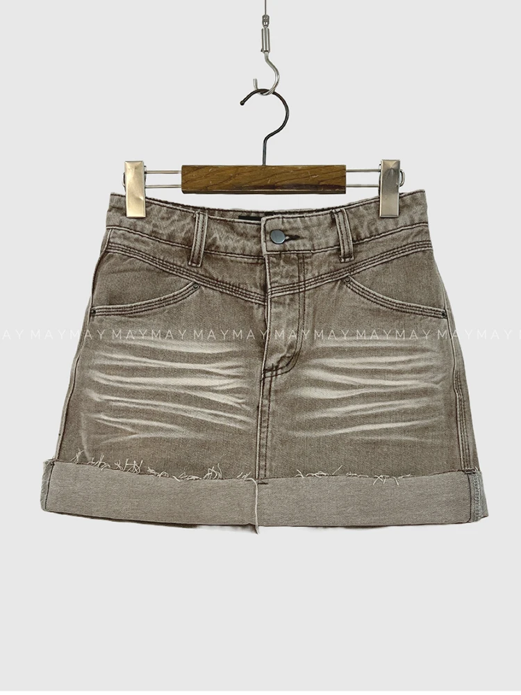 Women's retro khaki cat claw pattern rolled edge short skirt with a design sense of commuting temperament denim skirt
Women's retro khaki cat claw pattern rolled edge short skirt with a design sense of commuting temperament denim skirt
