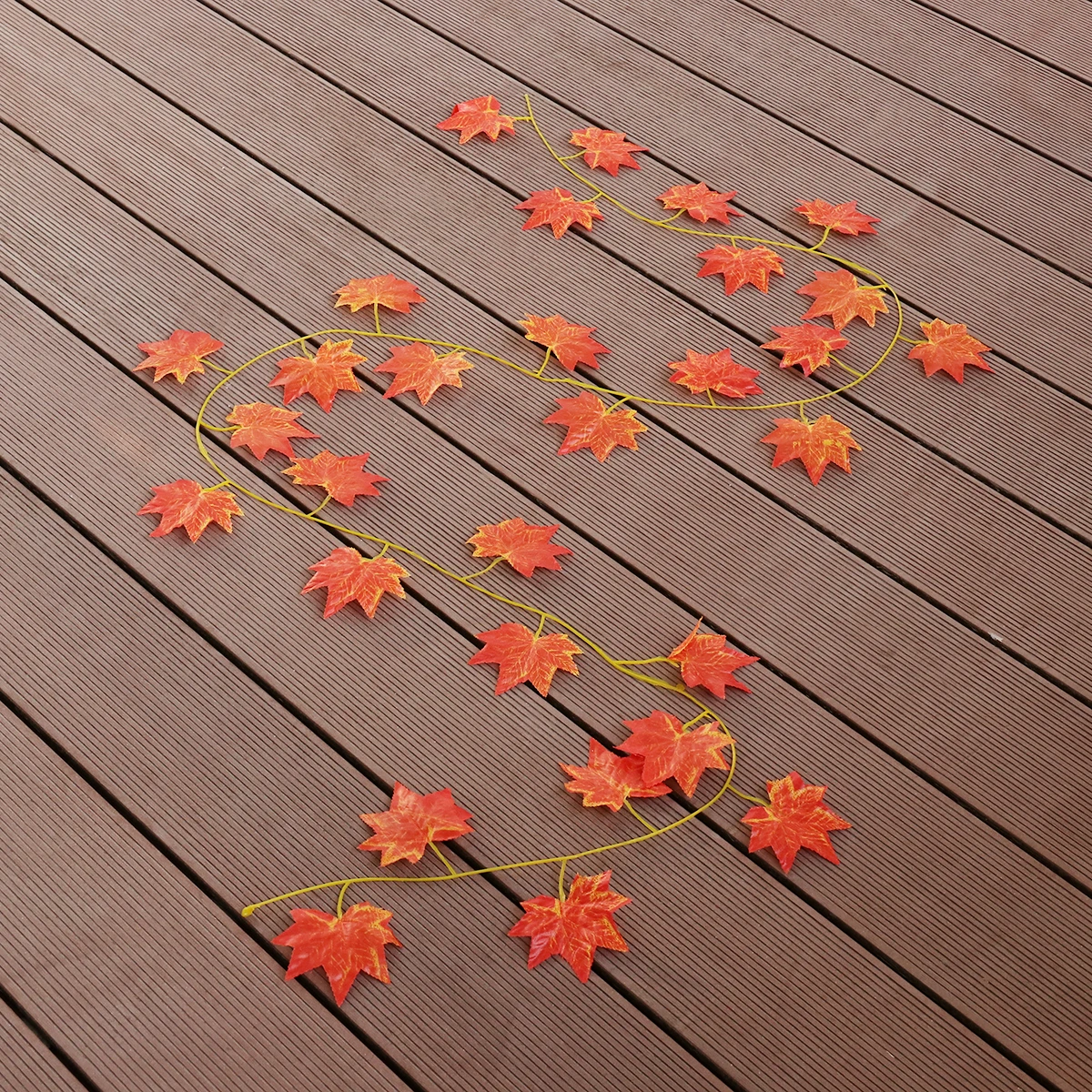 Artificial Maple Leaves Vines Decorations Plastic Material Wall HangingWedding Party Festivals Home Decoration
Artificial Maple Leaves Vines Decorations Plastic Material Wall HangingWedding Party Festivals Home Decoration