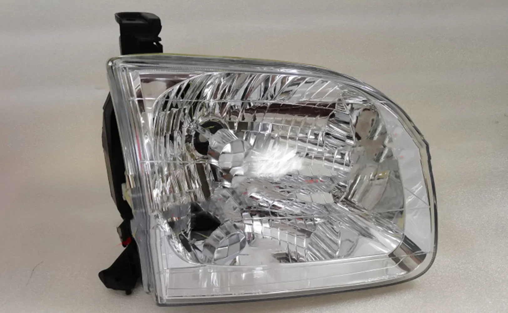 A Set light for Toyota Tundra Sequoia 4700 2000-2007 Front Bumper Light Front Car Fog Lamp Assembly Headlight Taillight
A Set light for Toyota Tundra Sequoia 4700 2000-2007 Front Bumper Light Front Car Fog Lamp Assembly Headlight Taillight