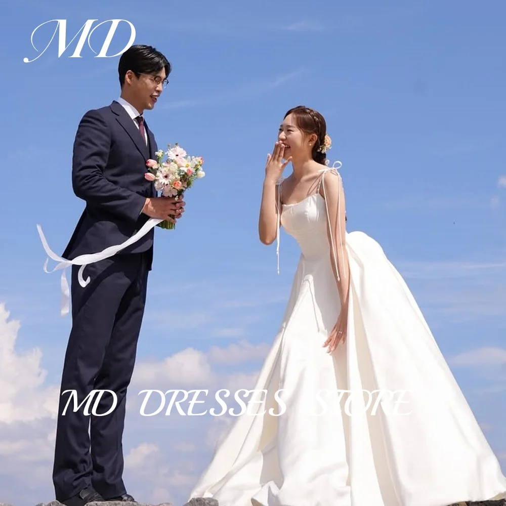 MD Spaghetti Strap A-line Wedding Dresses Sleeveless Korea Photoshoot Floor-Length Satin Corset Customized Bride Gown 2025 웨딩드레스
MD Spaghetti Strap A-line Wedding Dresses Sleeveless Korea Photoshoot Floor-Length Satin Corset Customized Bride Gown 2025 웨딩드레스