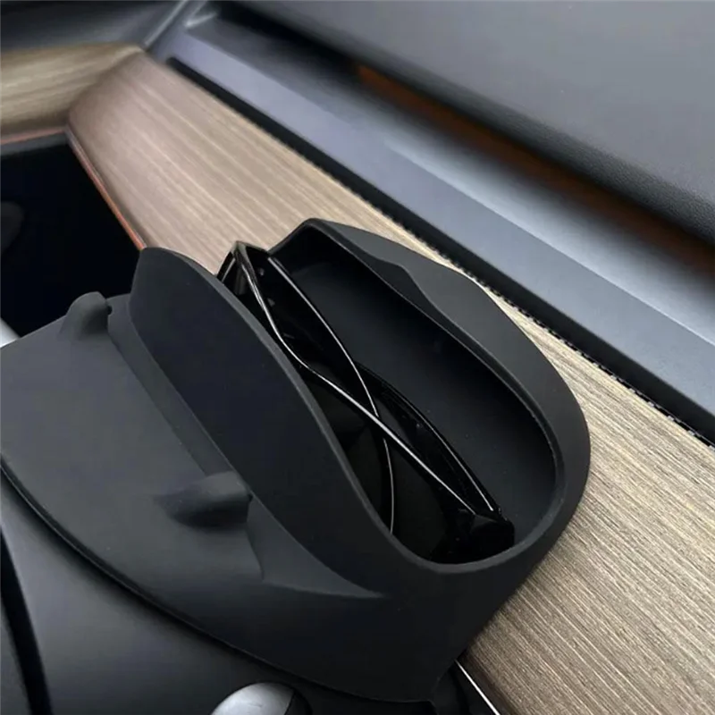 NEW-Phone Stand Glasses Case For Tesla Model Y Phone Holder Behind Steering Wheel Bracket Navigation Support
NEW-Phone Stand Glasses Case For Tesla Model Y Phone Holder Behind Steering Wheel Bracket Navigation Support