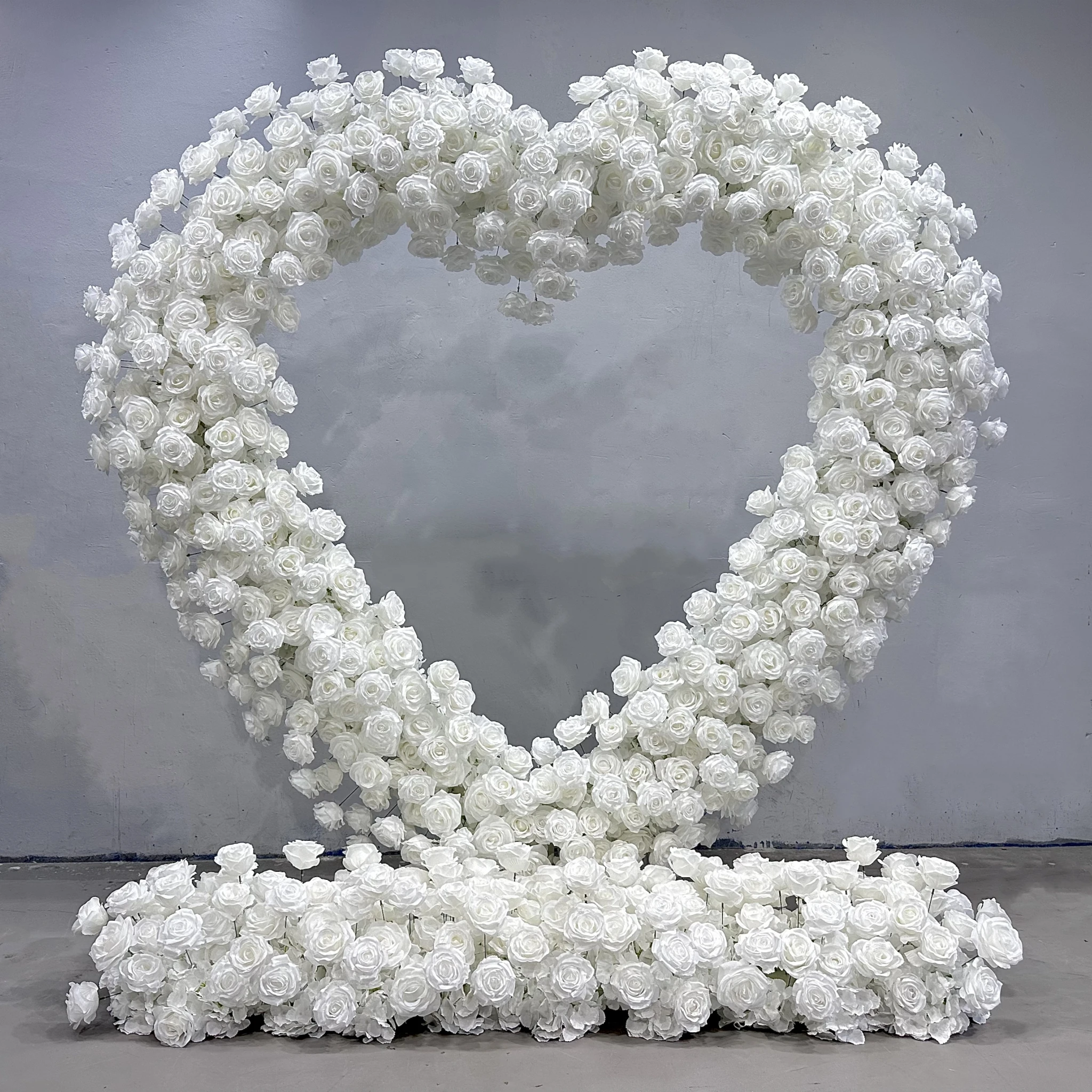 White Heart Shaped Artificial Flower Arch Wed Arch For Wedding Decoration
White Heart Shaped Artificial Flower Arch Wed Arch For Wedding Decoration