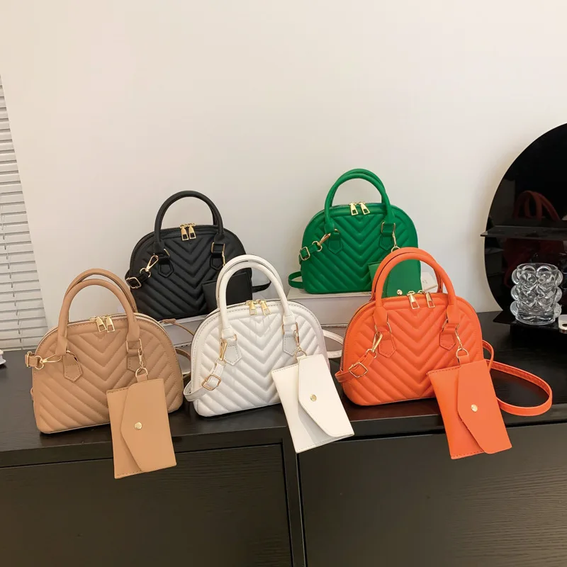 Women Casual Single Shoulder Bag Leather Messenger Diagonal Package Popular Hand Summer Commuting Crossbody Minimalist Shell
Women Casual Single Shoulder Bag Leather Messenger Diagonal Package Popular Hand Summer Commuting Crossbody Minimalist Shell