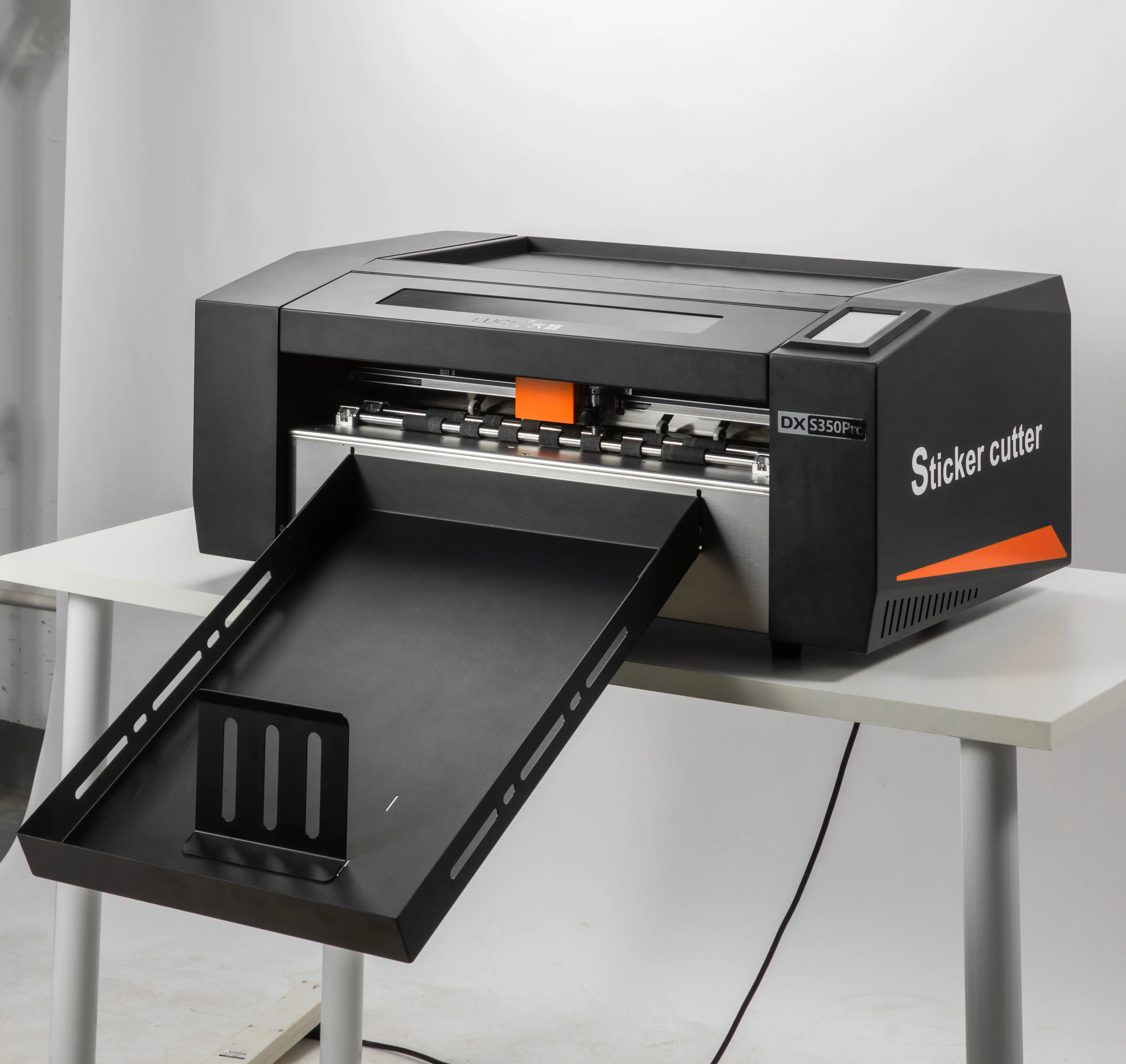 FRONT DXS350Pro Label Cutter 330*488mm Save Your After Service Time and Cost Camera for 100% with Servo Motor.
FRONT DXS350Pro Label Cutter 330*488mm Save Your After Service Time and Cost Camera for 100% with Servo Motor.