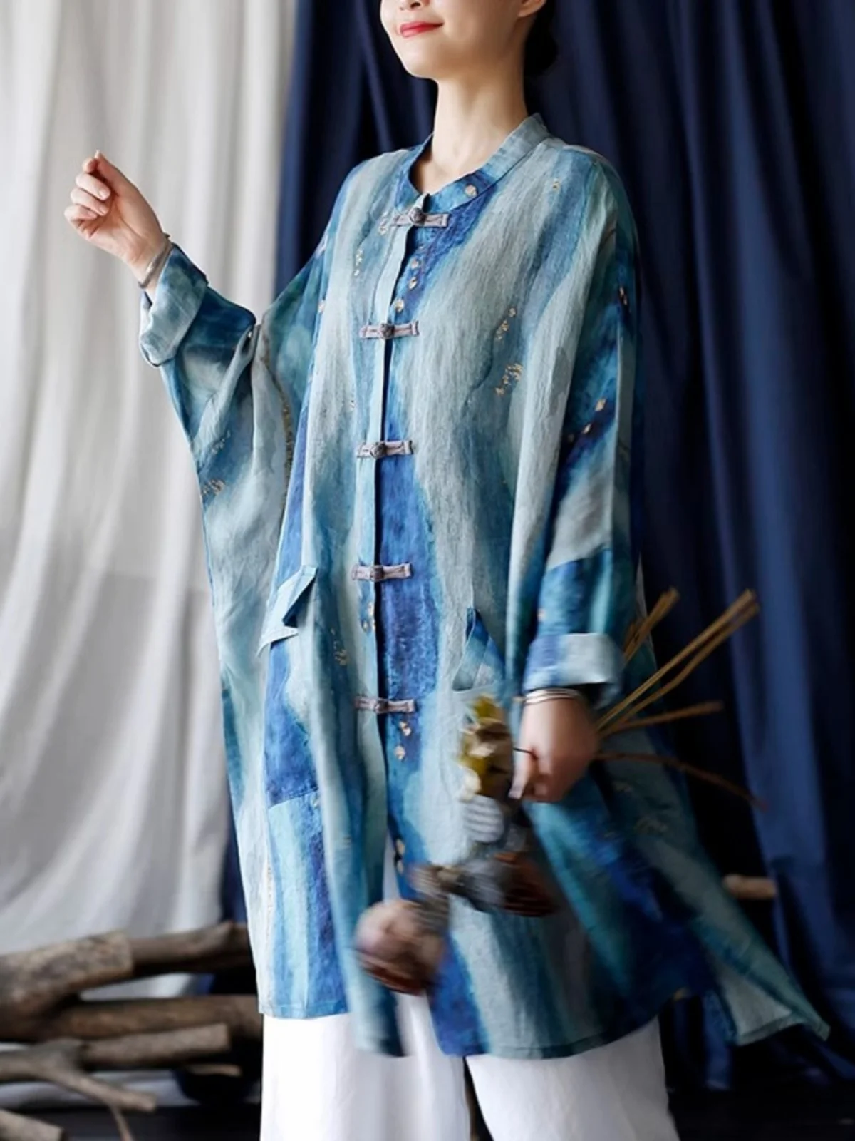 Loose Fit Long Sve Stand Collar Printed Midi irt Women's Summer New Sle Retro Button up Sun Protection Outerwear 
Loose Fit Long Sve Stand Collar Printed Midi irt Women's Summer New Sle Retro Button up Sun Protection Outerwear