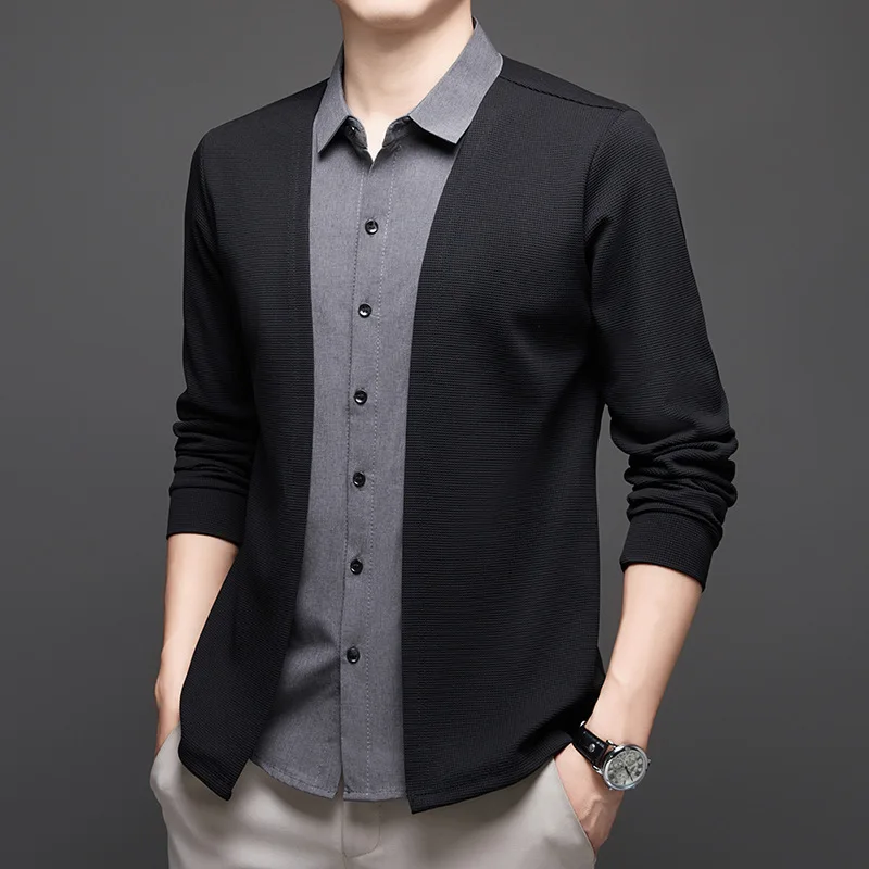 Весенне-осенняя самая популярная мужская рубашка из двух частей с лацканами, тонкий кардиган, повседневный и универсальный деловой вязаный свитер
Весенне-осенняя самая популярная мужская рубашка из двух частей с лацканами, тонкий кардиган, повседневный и универсальный деловой вязаный свитер